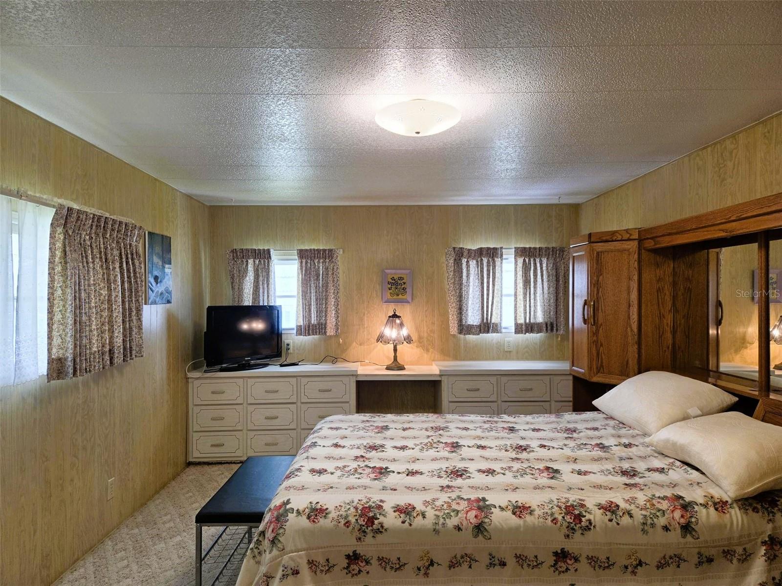 3308 OVER CUP OAK TER — photo 29