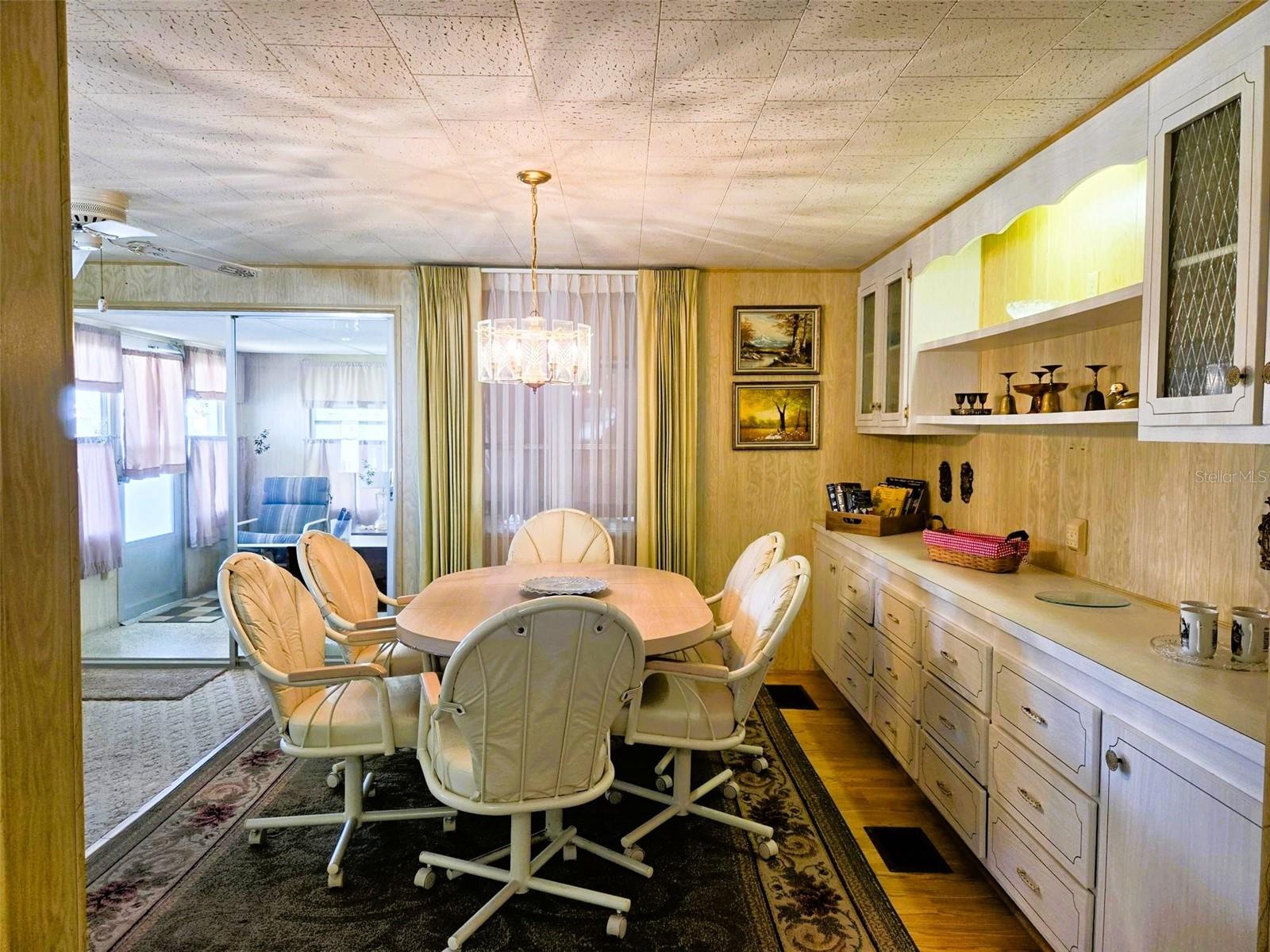 3308 OVER CUP OAK TER — photo 14