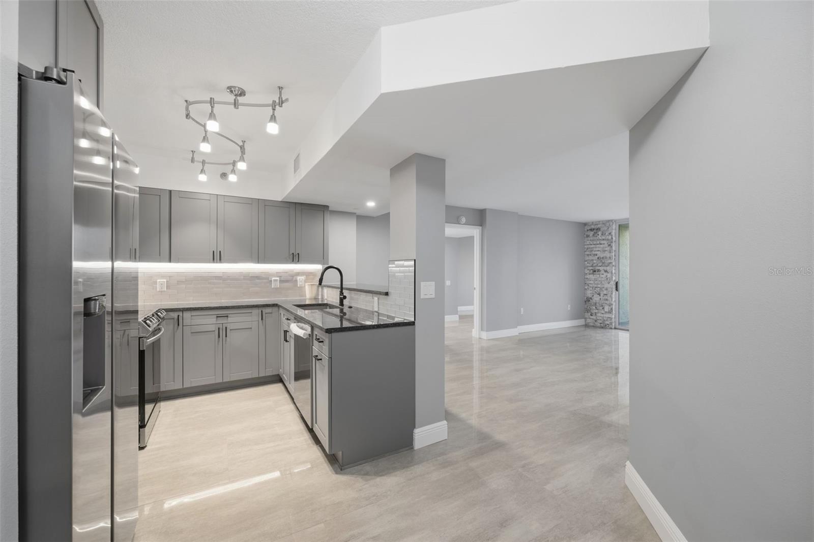 2333 FEATHER SOUND DR #A401 — photo 3
