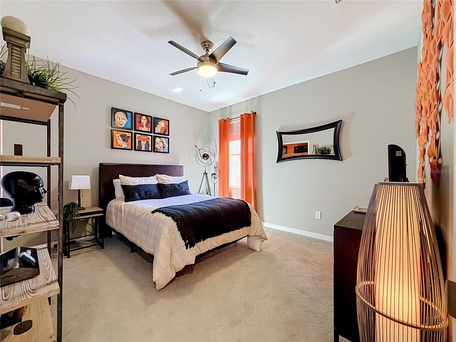 2270 MONTVIEW DR — photo 41