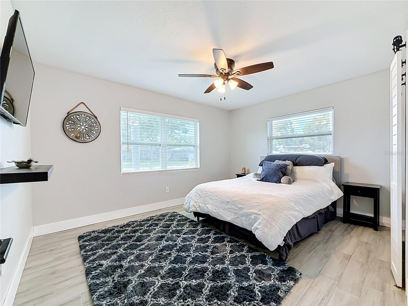 1509 BARBARA AVE — photo 17