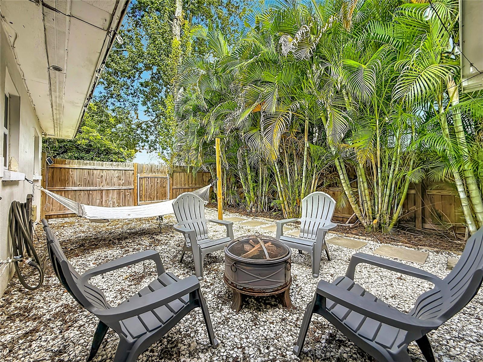 1509 BARBARA AVE — photo 25