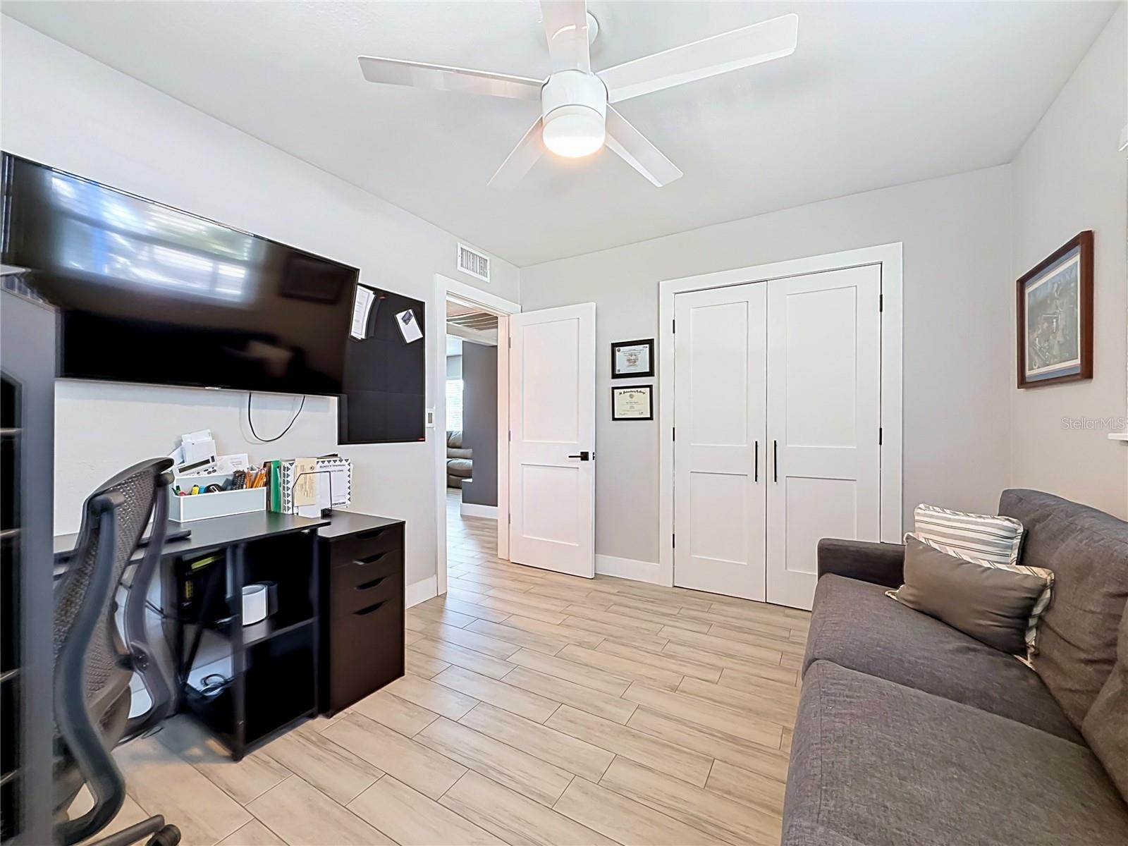 1509 BARBARA AVE — photo 19