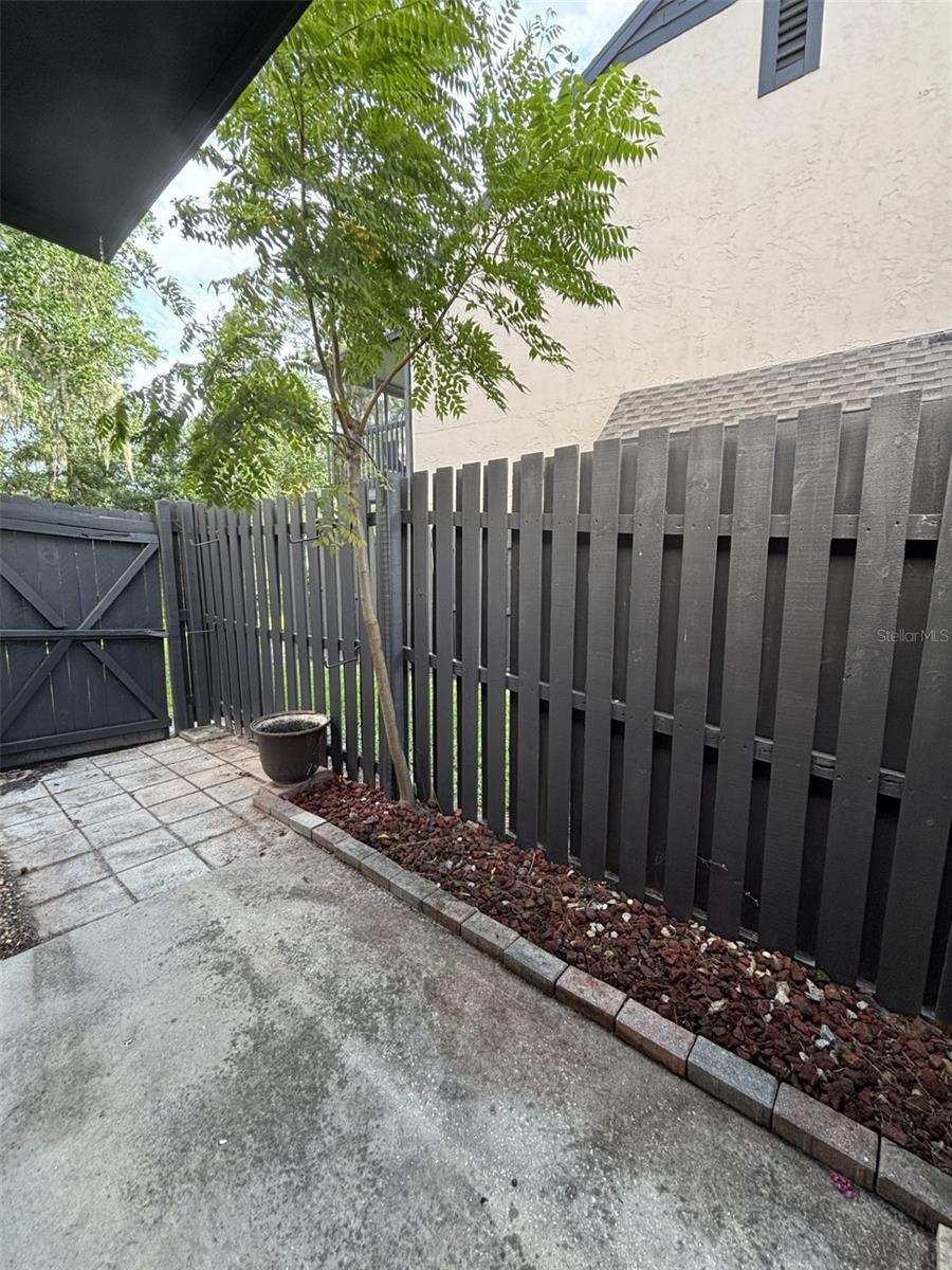 16638 BRIGADOON DR — photo 15