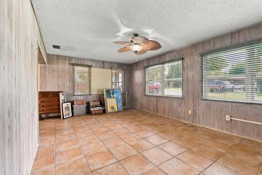 17 JEFF RD — photo 29