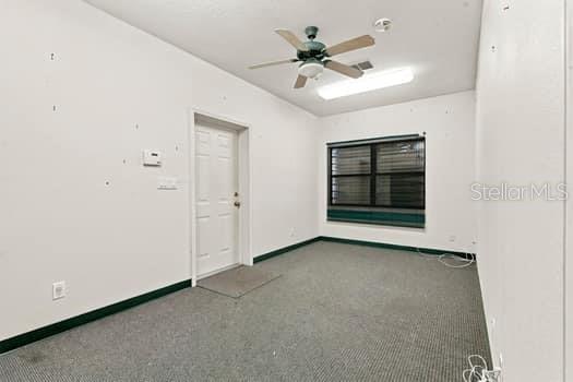 17 JEFF RD — photo 51