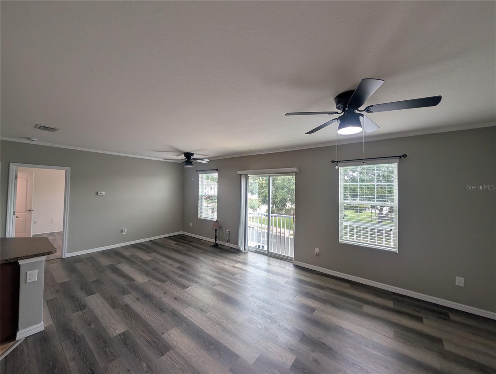803 ASHENTREE DR — photo 8