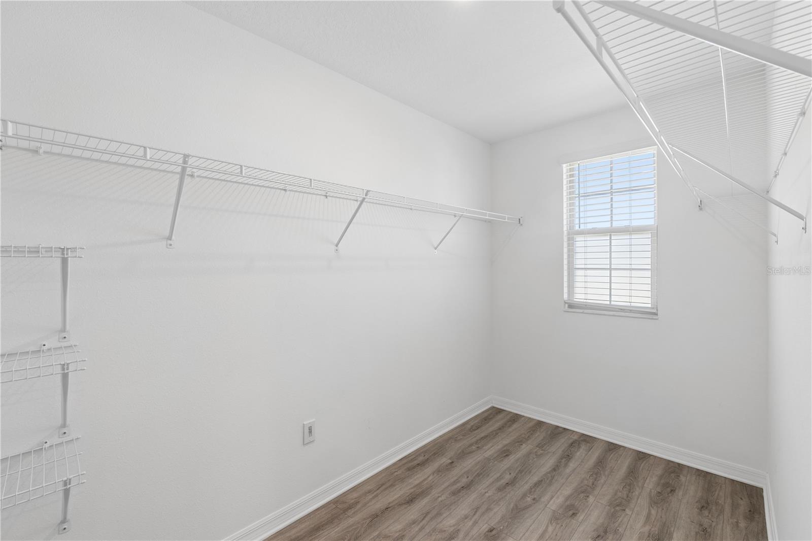7207 RONNIE GARDENS CT — photo 31