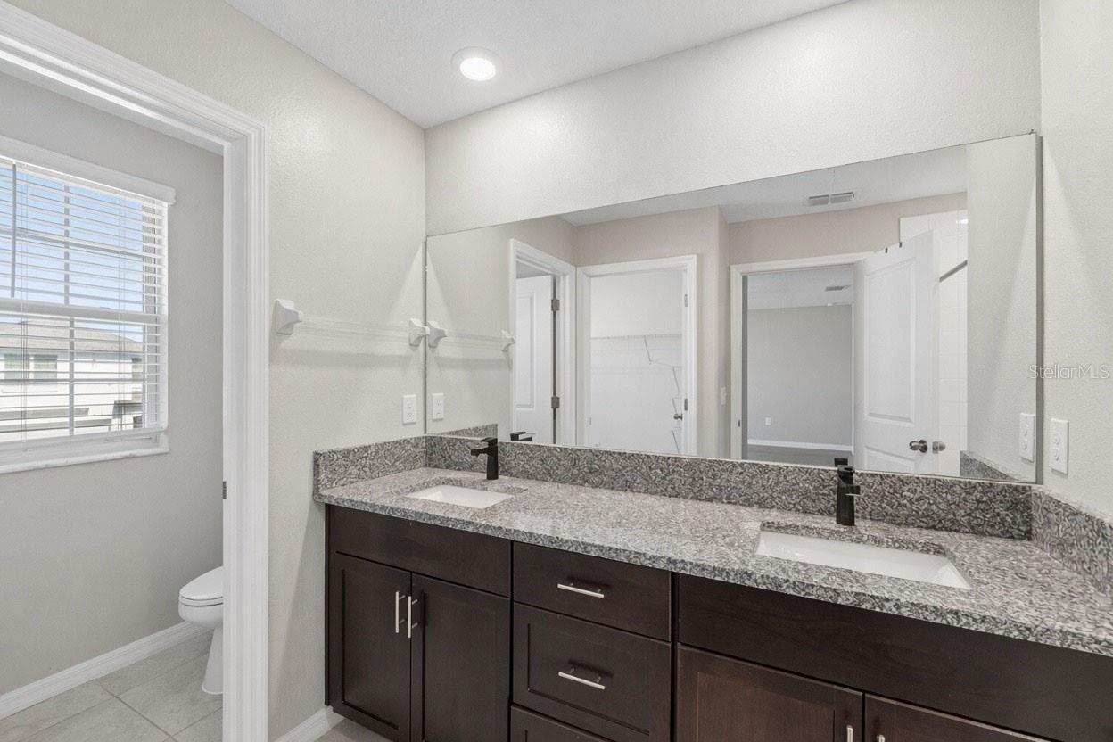 7207 RONNIE GARDENS CT — photo 18