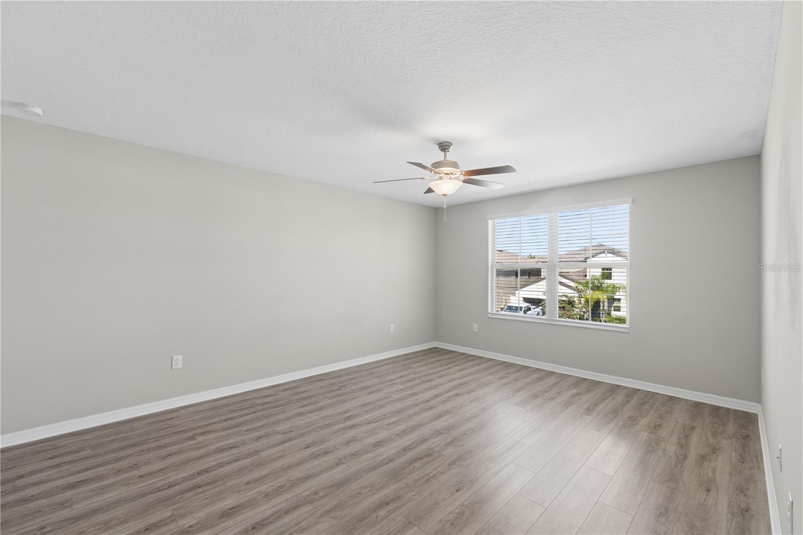 7207 RONNIE GARDENS CT — photo 35