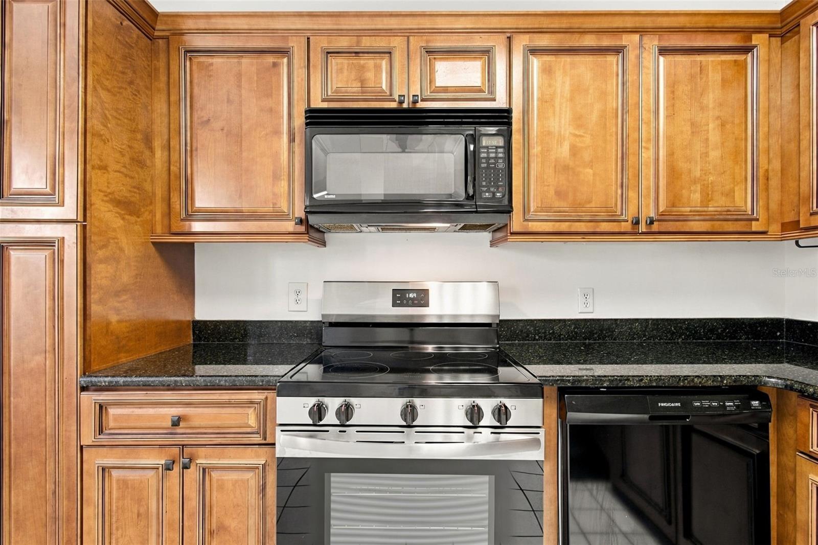 315 S EDISON AVE #8 — photo 18