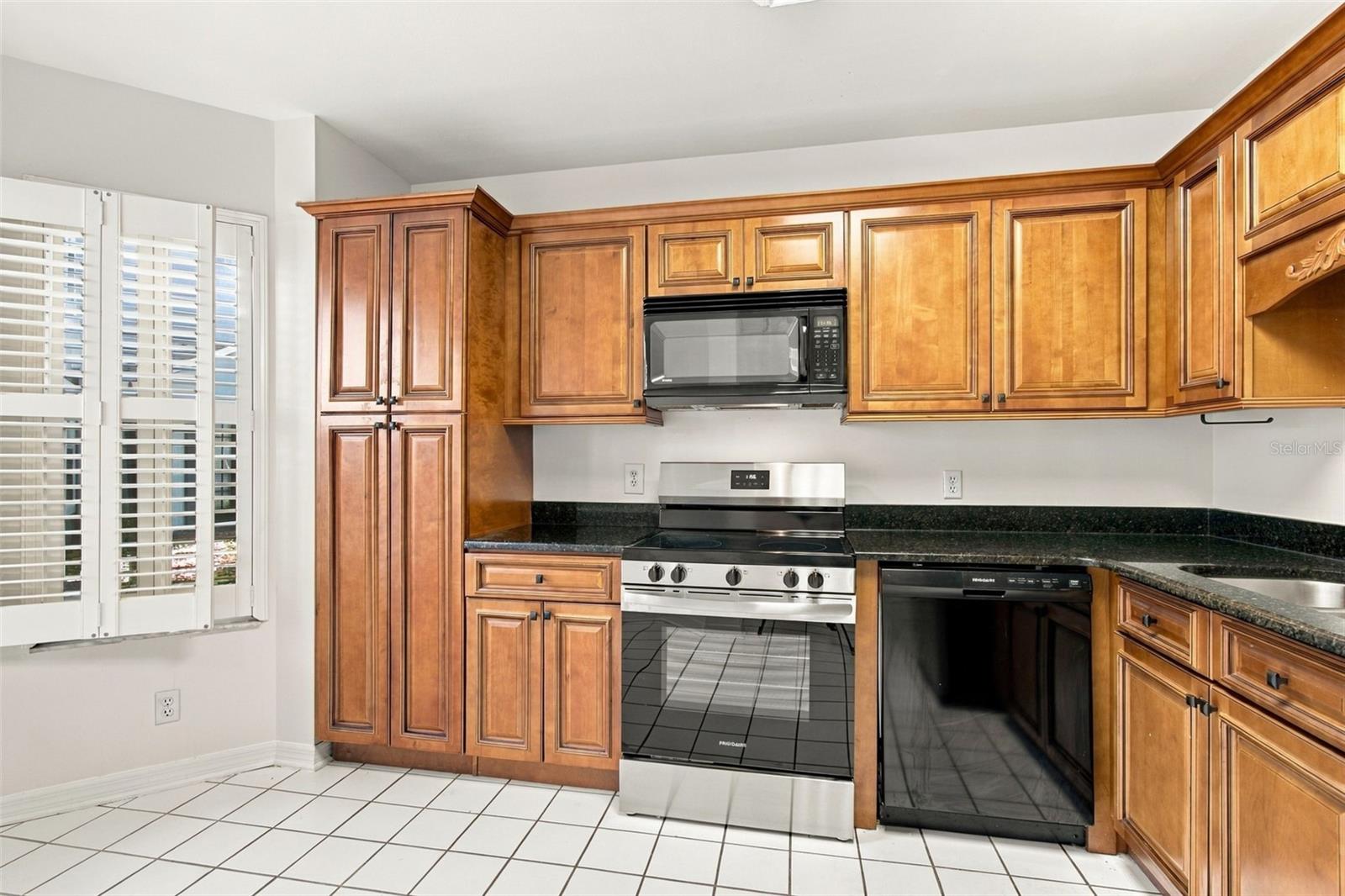 315 S EDISON AVE #8 — photo 14