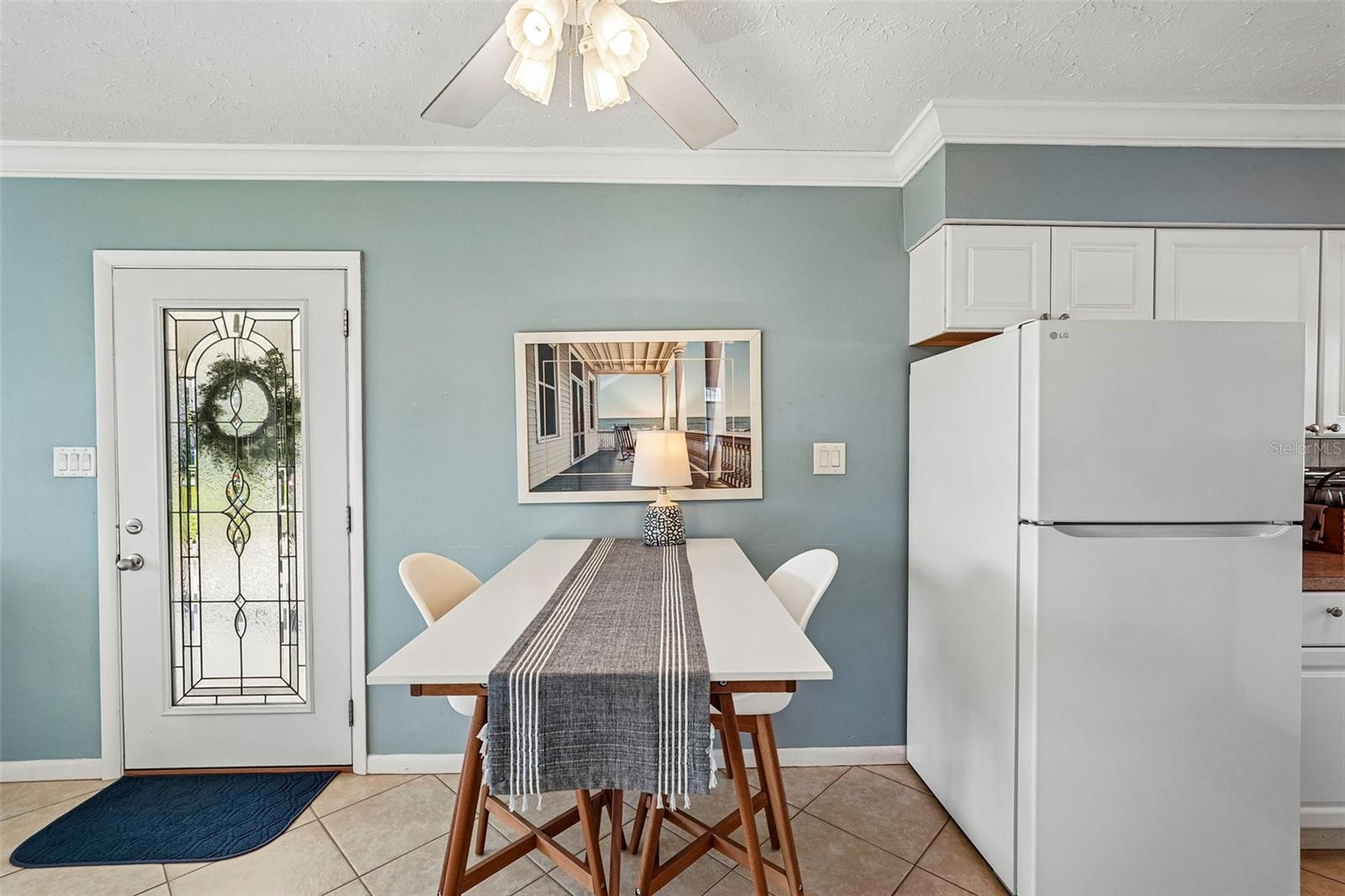 309 PARKSIDE DR — photo 24
