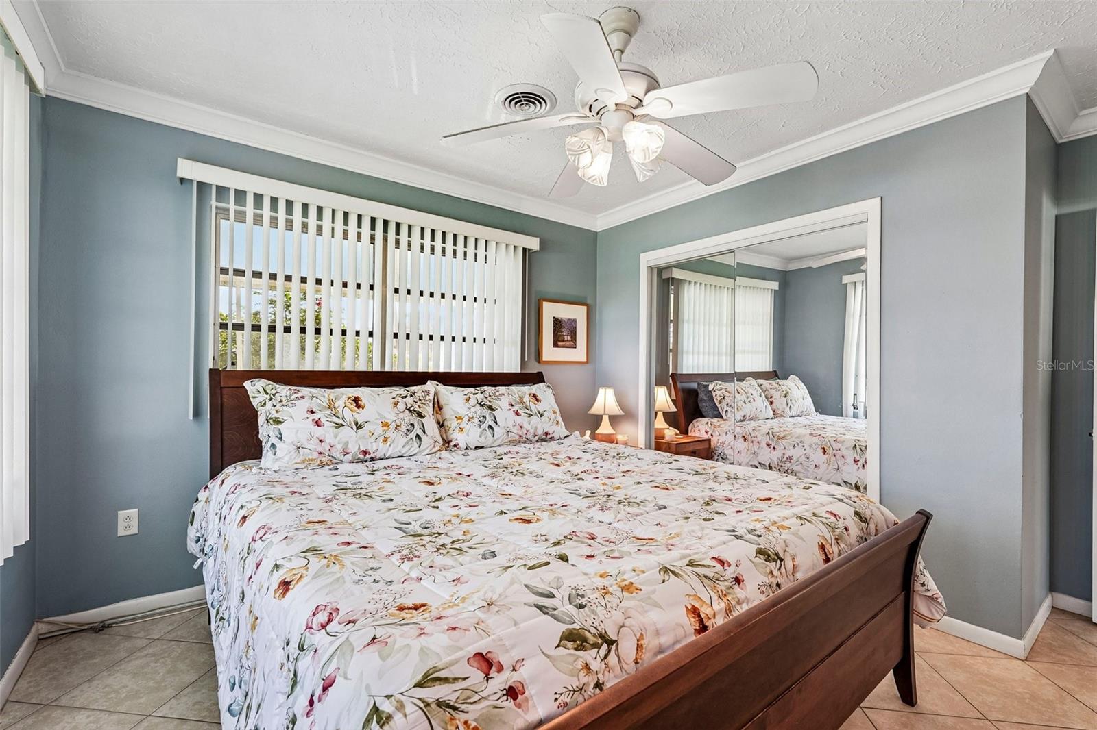 309 PARKSIDE DR — photo 18