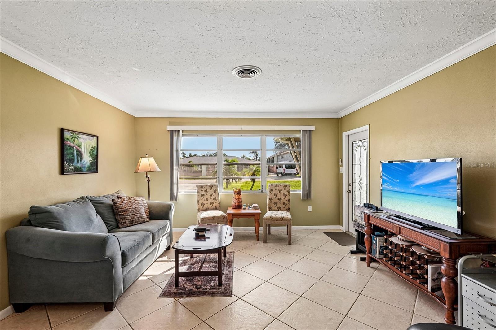309 PARKSIDE DR — photo 14