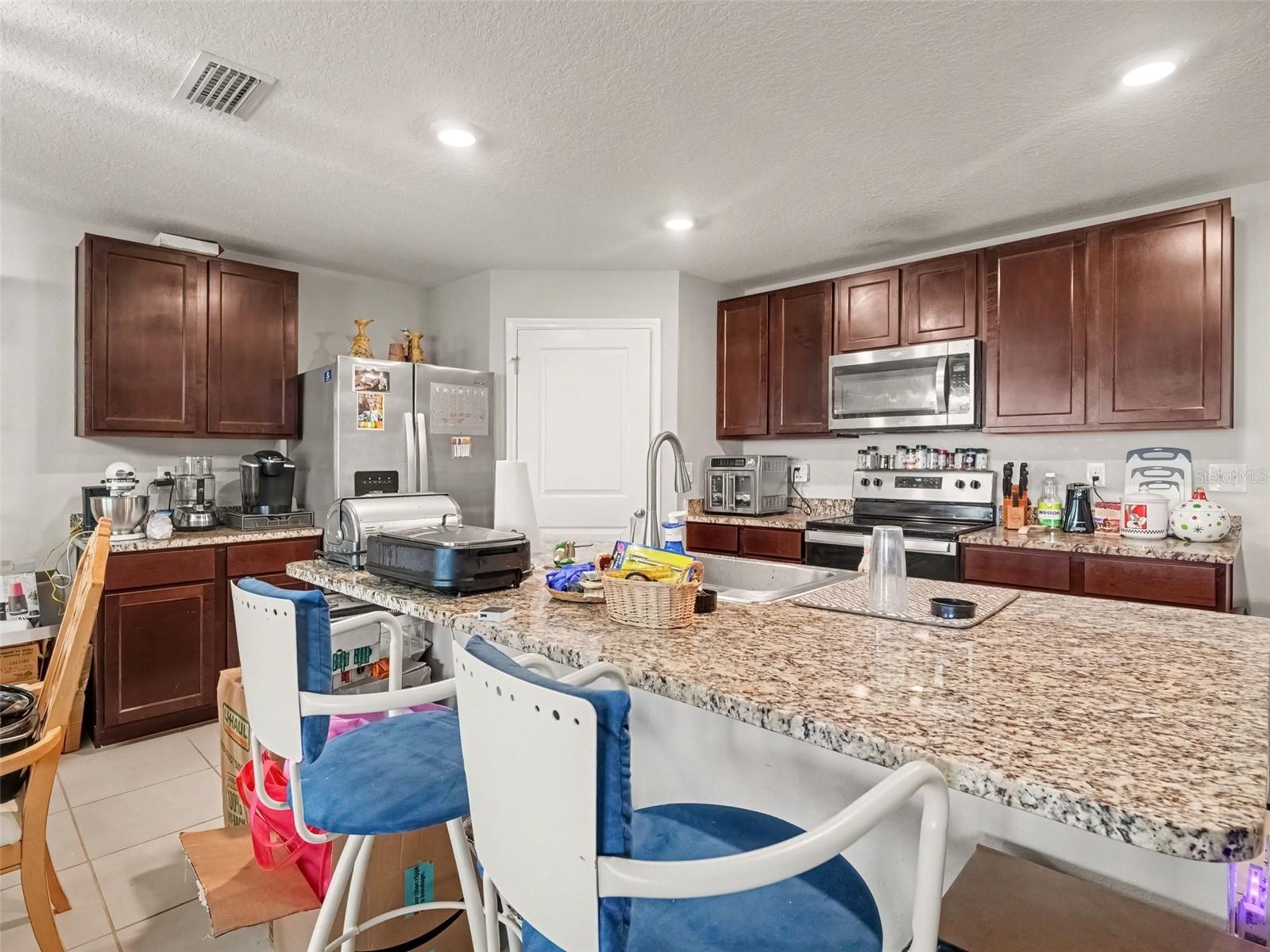 10318 MOOSEHEAD DR — photo 4