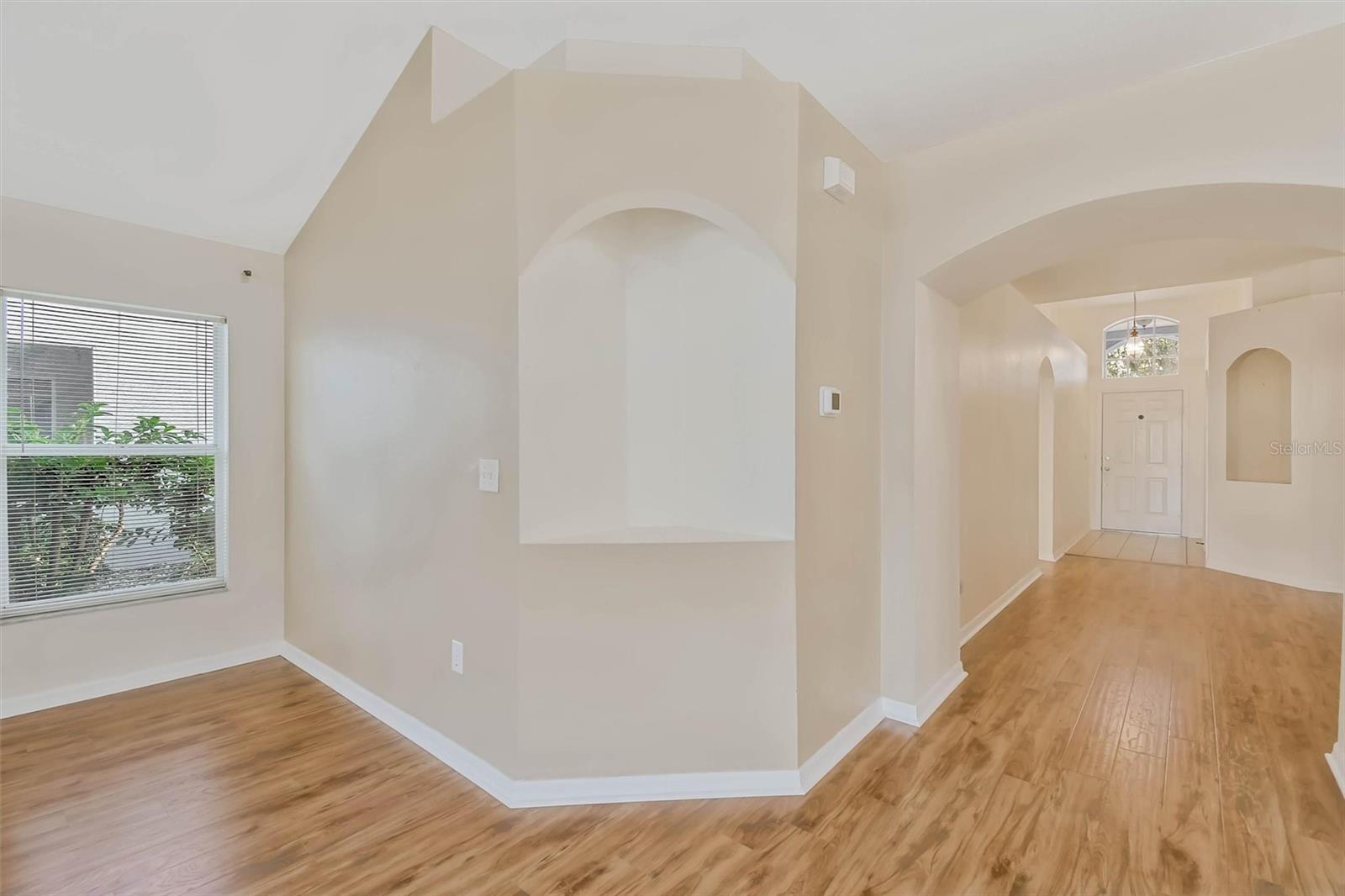 9909 BRIDGETON DR — photo 12