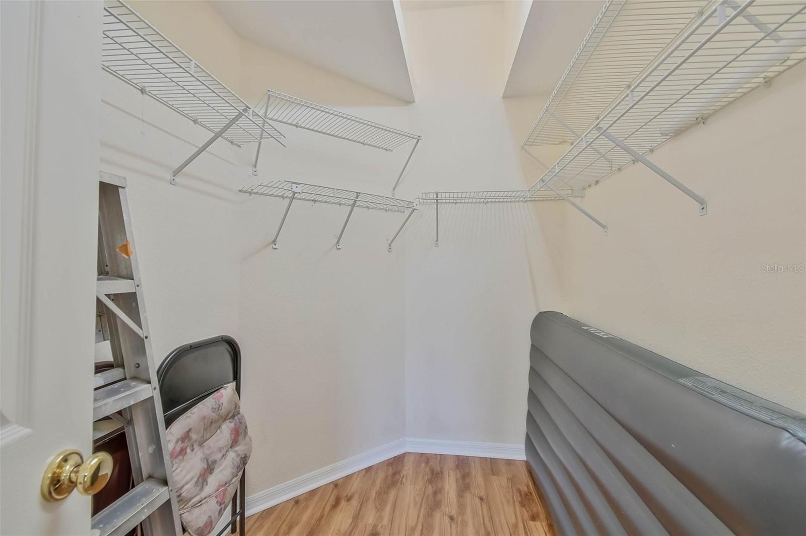 9909 BRIDGETON DR — photo 33