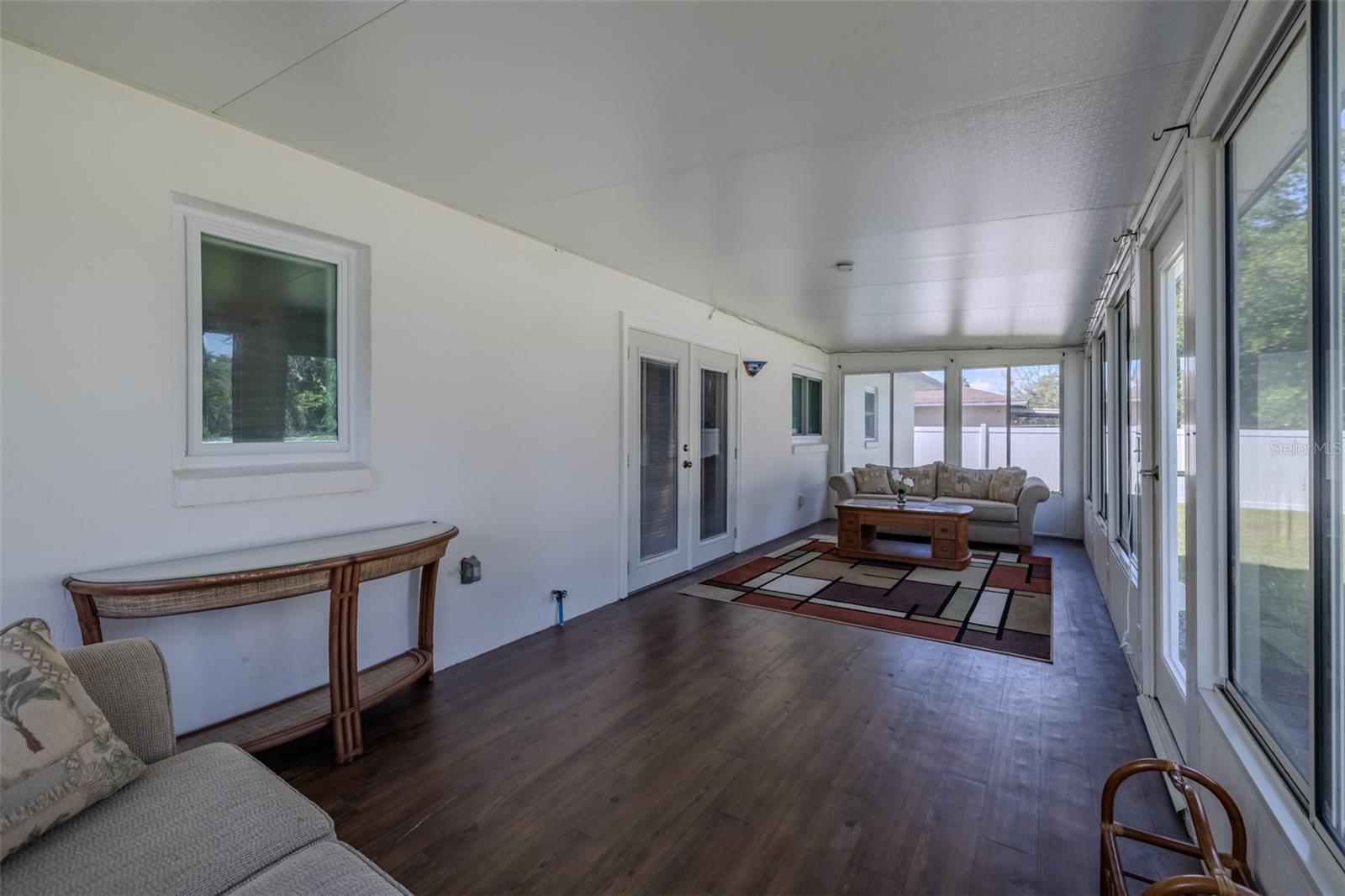 3302 KING RICHARD — photo 22