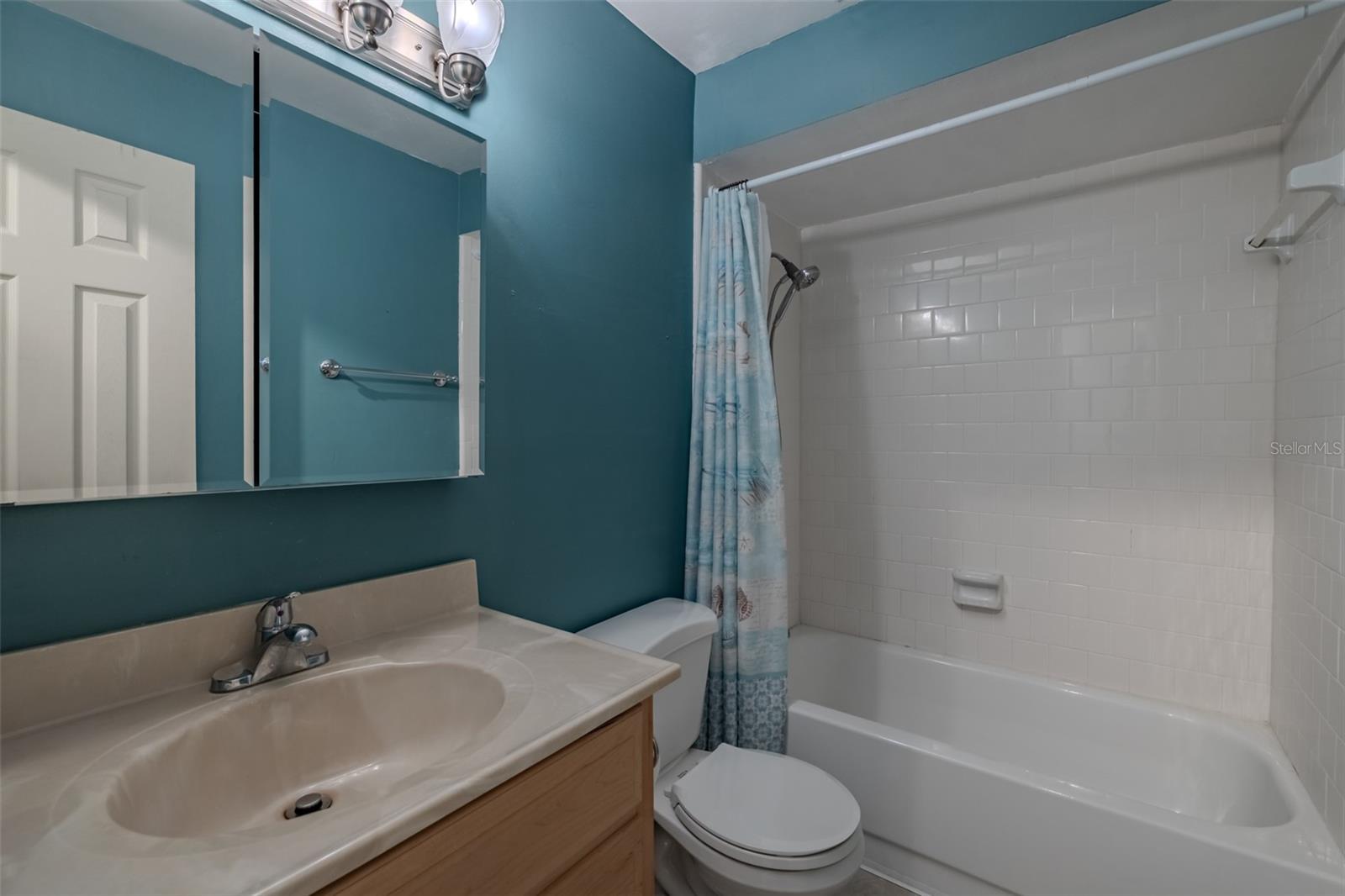 3302 KING RICHARD — photo 26