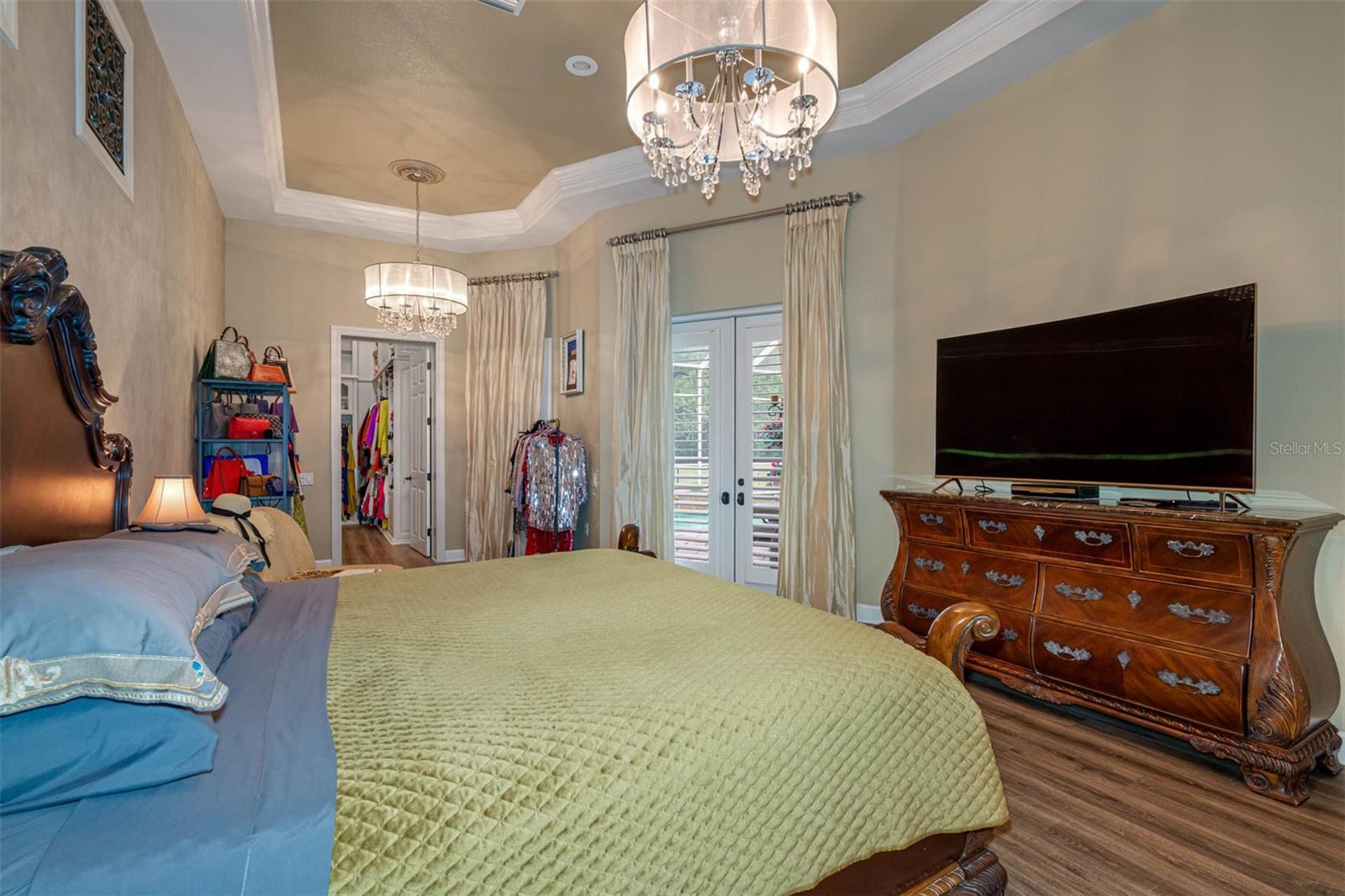531 ISLEWORTH CLOSE — photo 44
