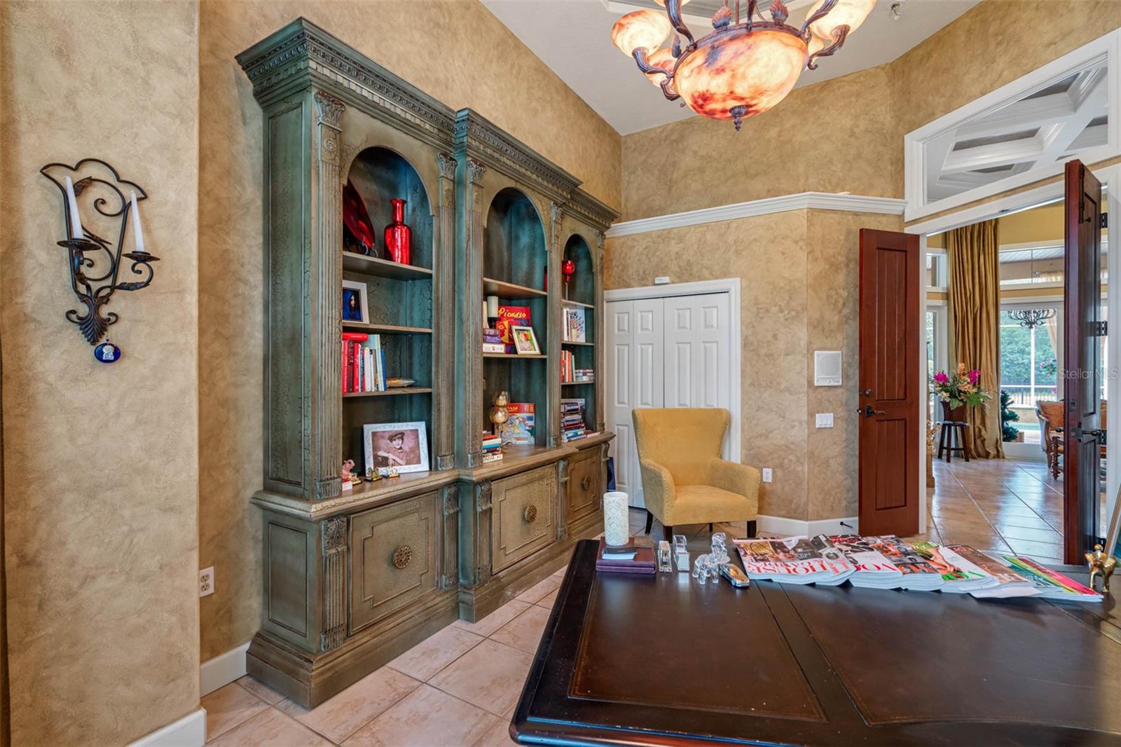 531 ISLEWORTH CLOSE — photo 45