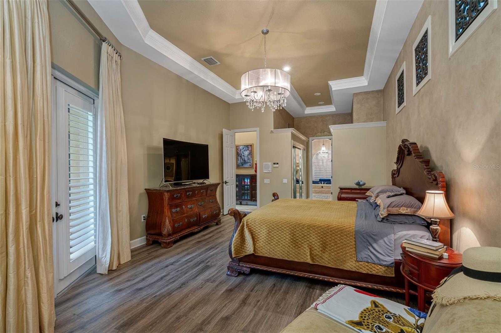 531 ISLEWORTH CLOSE — photo 39