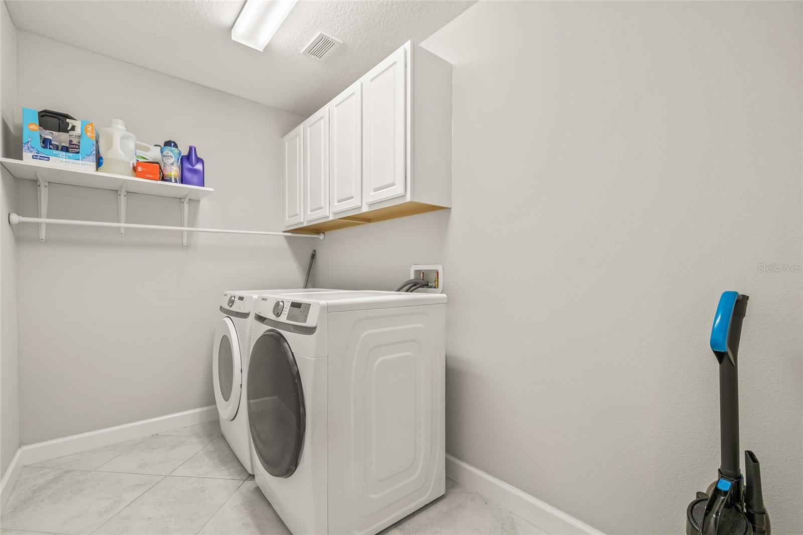 3212 CALVANO DR — photo 46