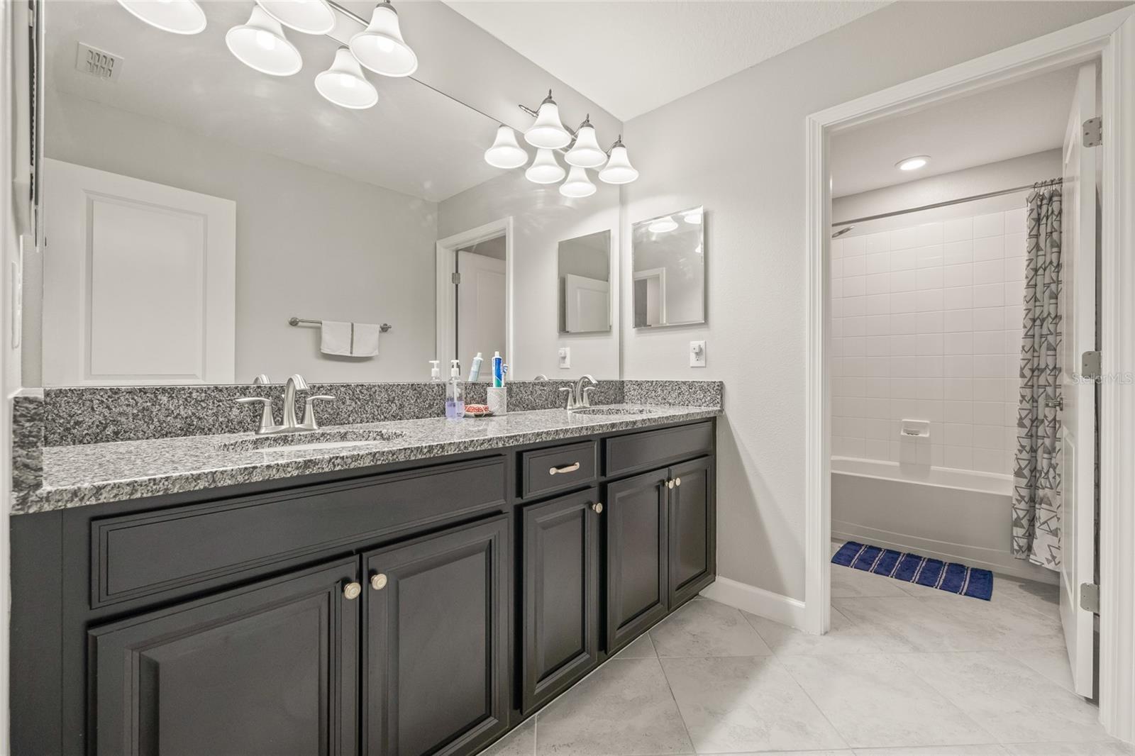 3212 CALVANO DR — photo 28