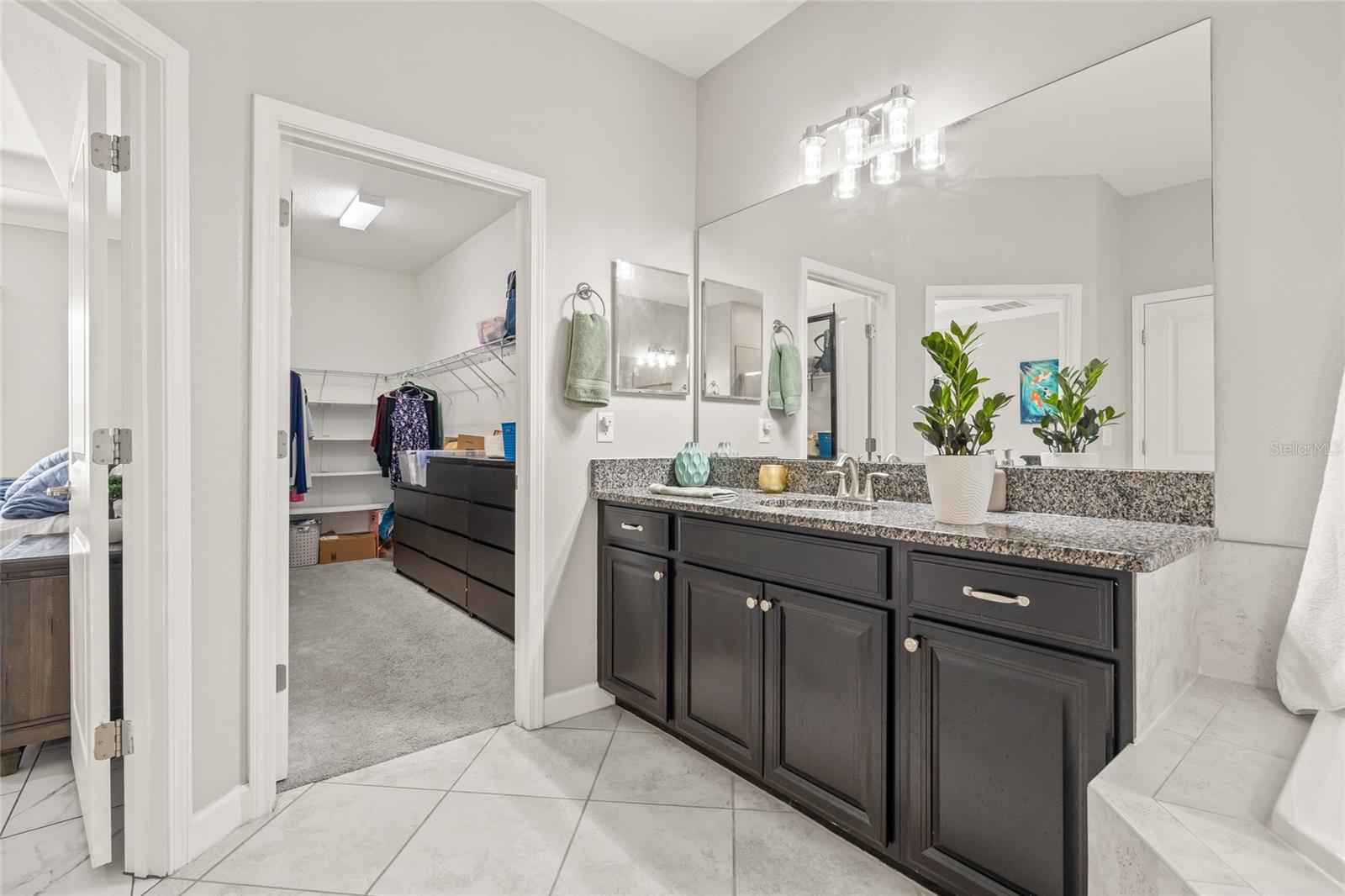 3212 CALVANO DR — photo 26