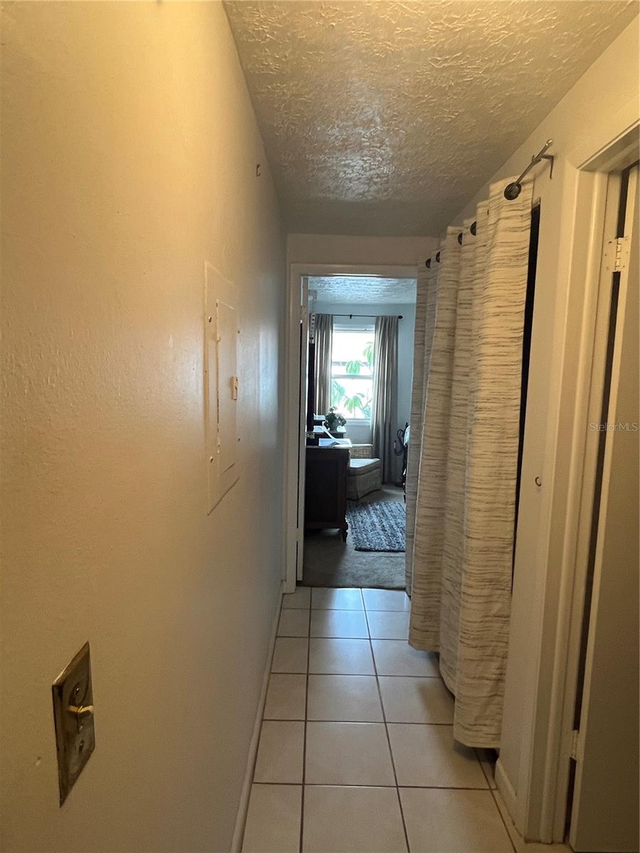 4715 STONEPOINTE PL — photo 26