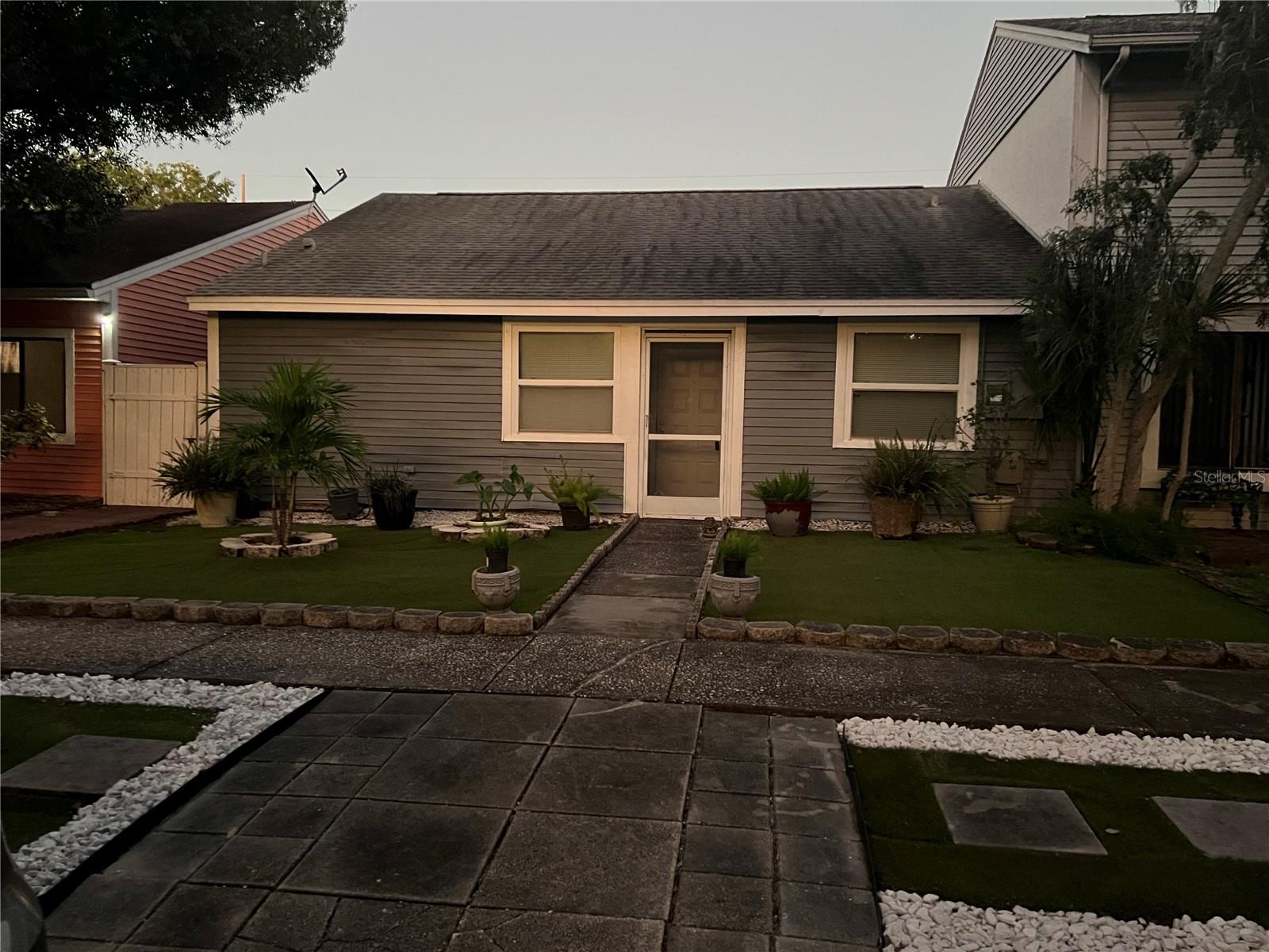 4715 STONEPOINTE PL — photo 2