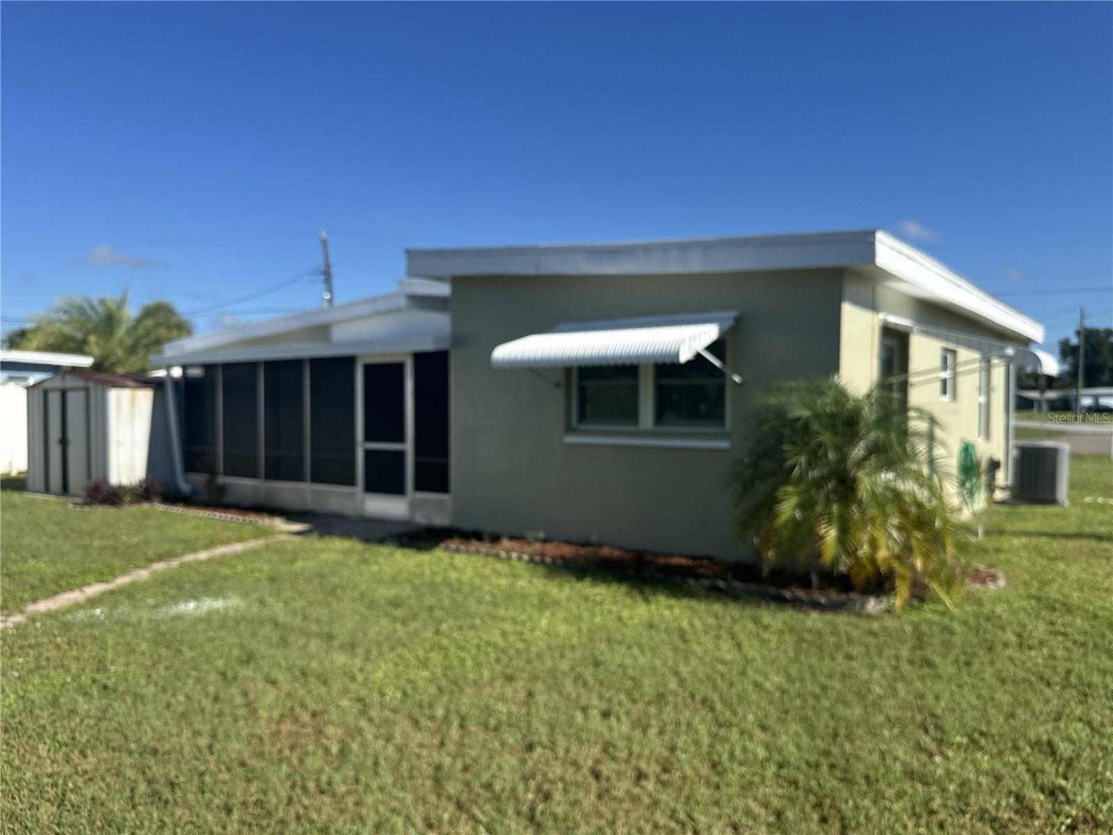 7905 JEFFERY AVE — photo 3