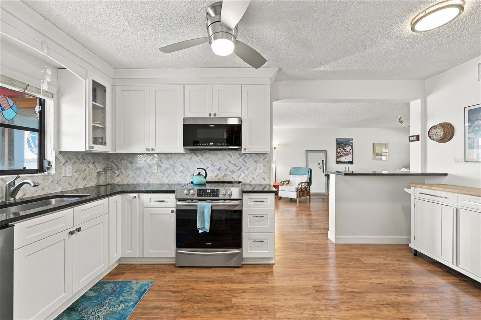 3849 CATALINA DR — photo 20
