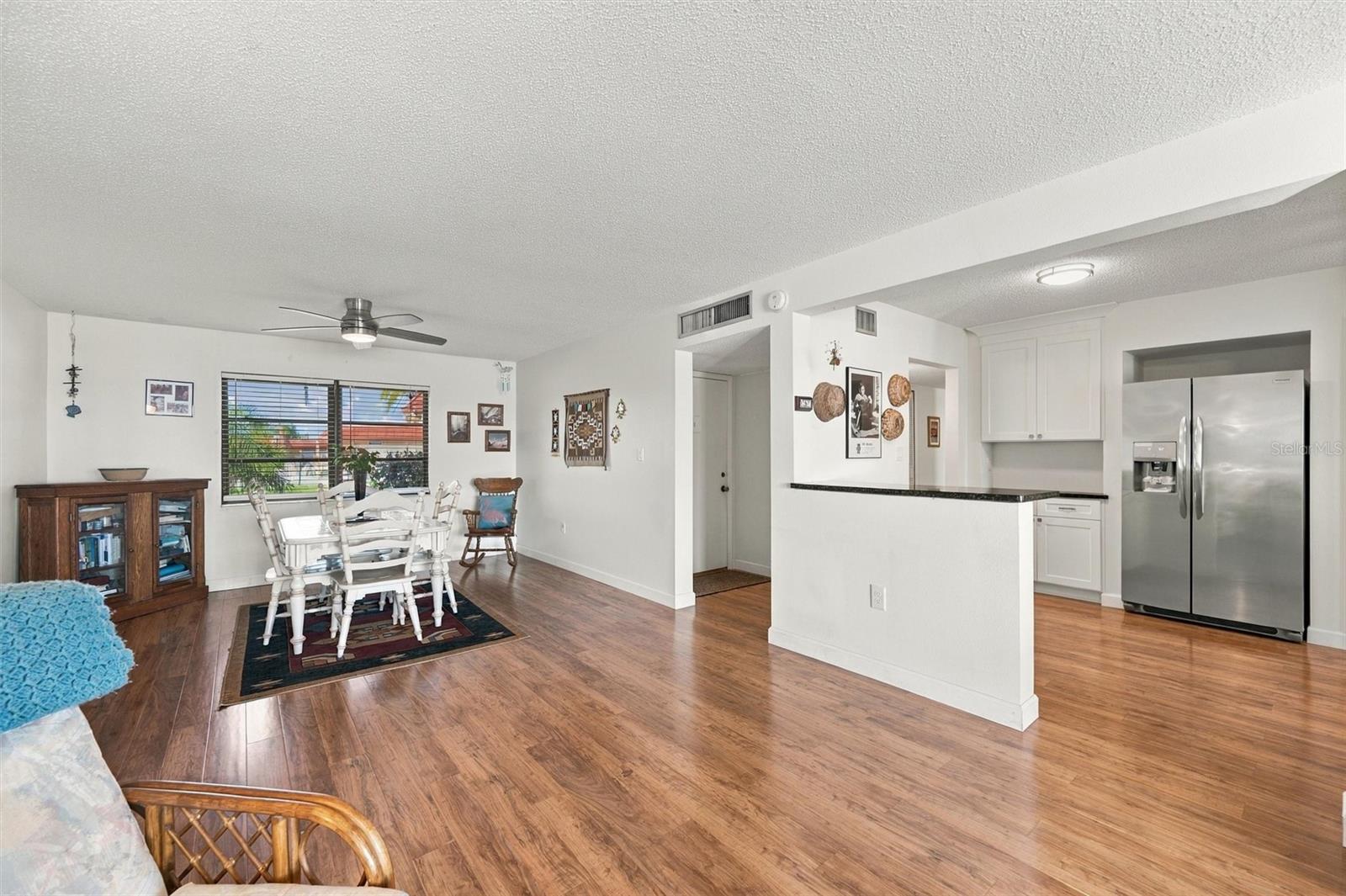 3849 CATALINA DR — photo 13
