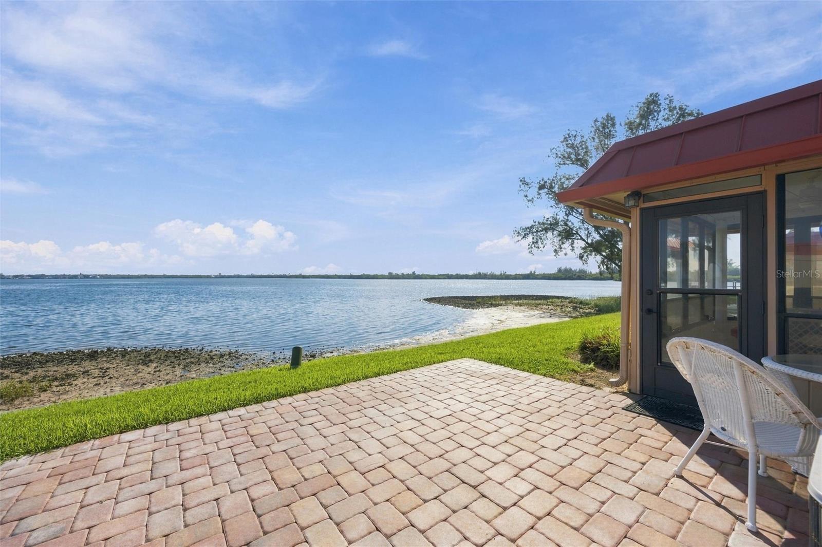 3849 CATALINA DR — photo 7