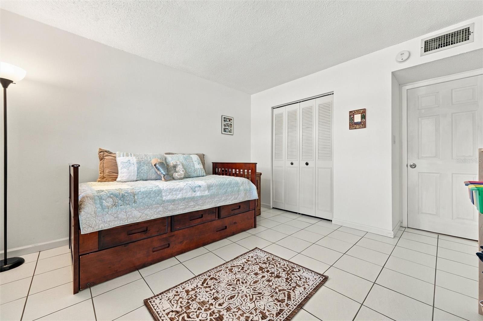 3849 CATALINA DR — photo 30