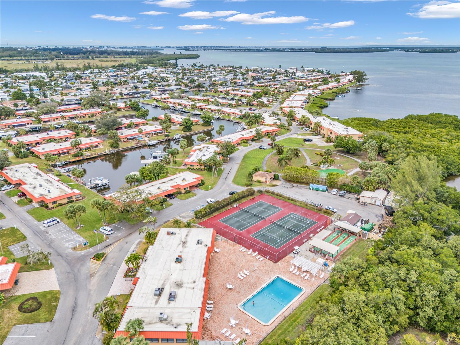 3849 CATALINA DR — photo 44
