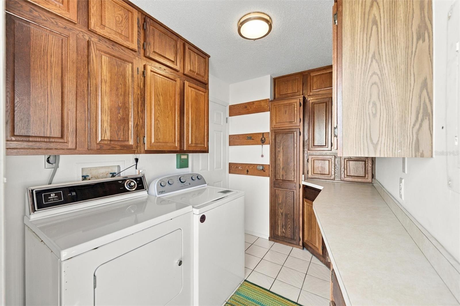 3849 CATALINA DR — photo 22