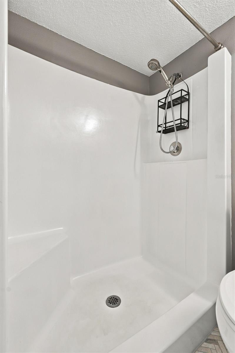 3849 CATALINA DR — photo 28