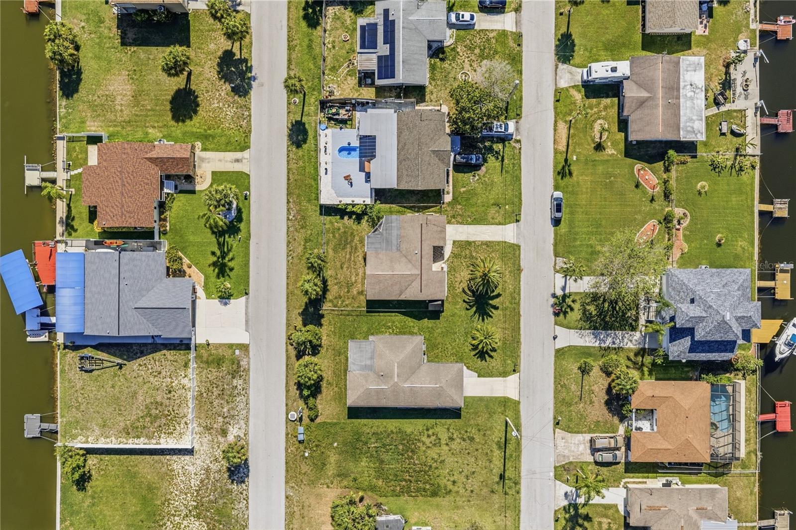 7328 MAKO DR — photo 31