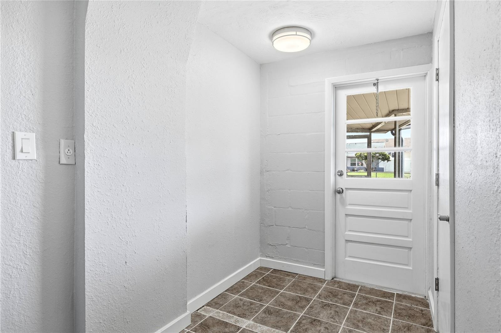 7328 MAKO DR — photo 19