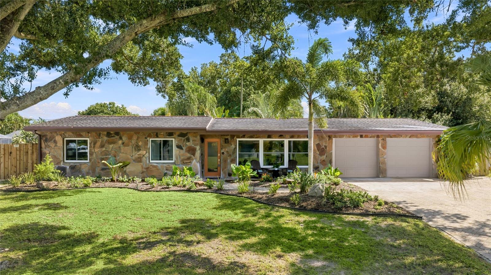 2630 SUNNYBROOK DR — photo 3