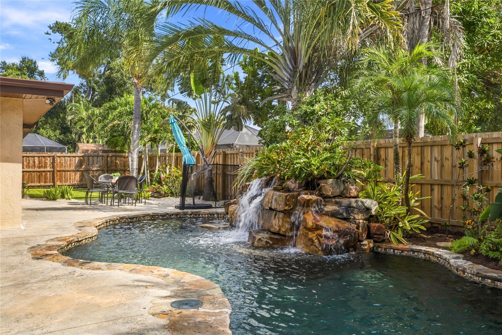 2630 SUNNYBROOK DR — photo 29