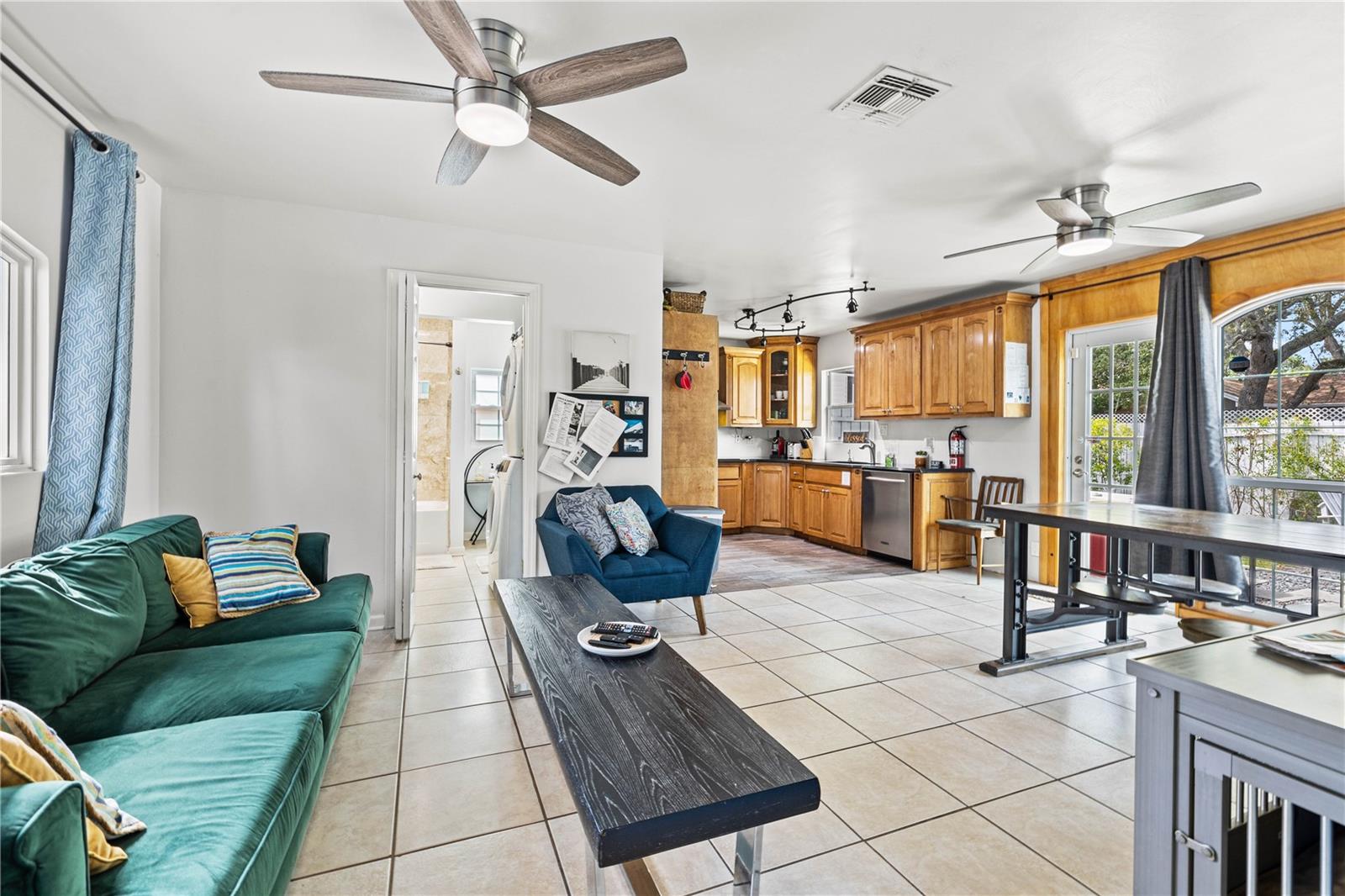 3123 W MARLIN AVE — photo 40