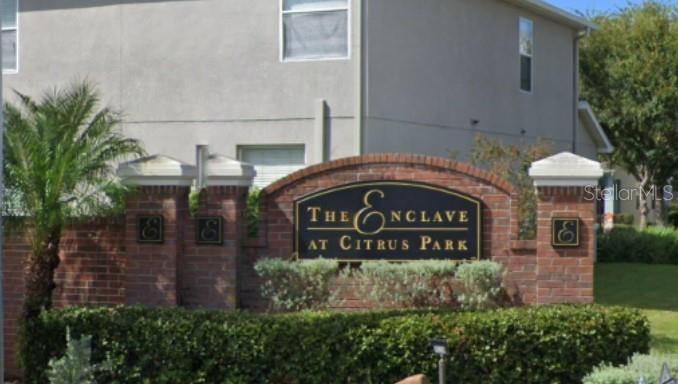 8810 CAMERON CREST DR — photo 3