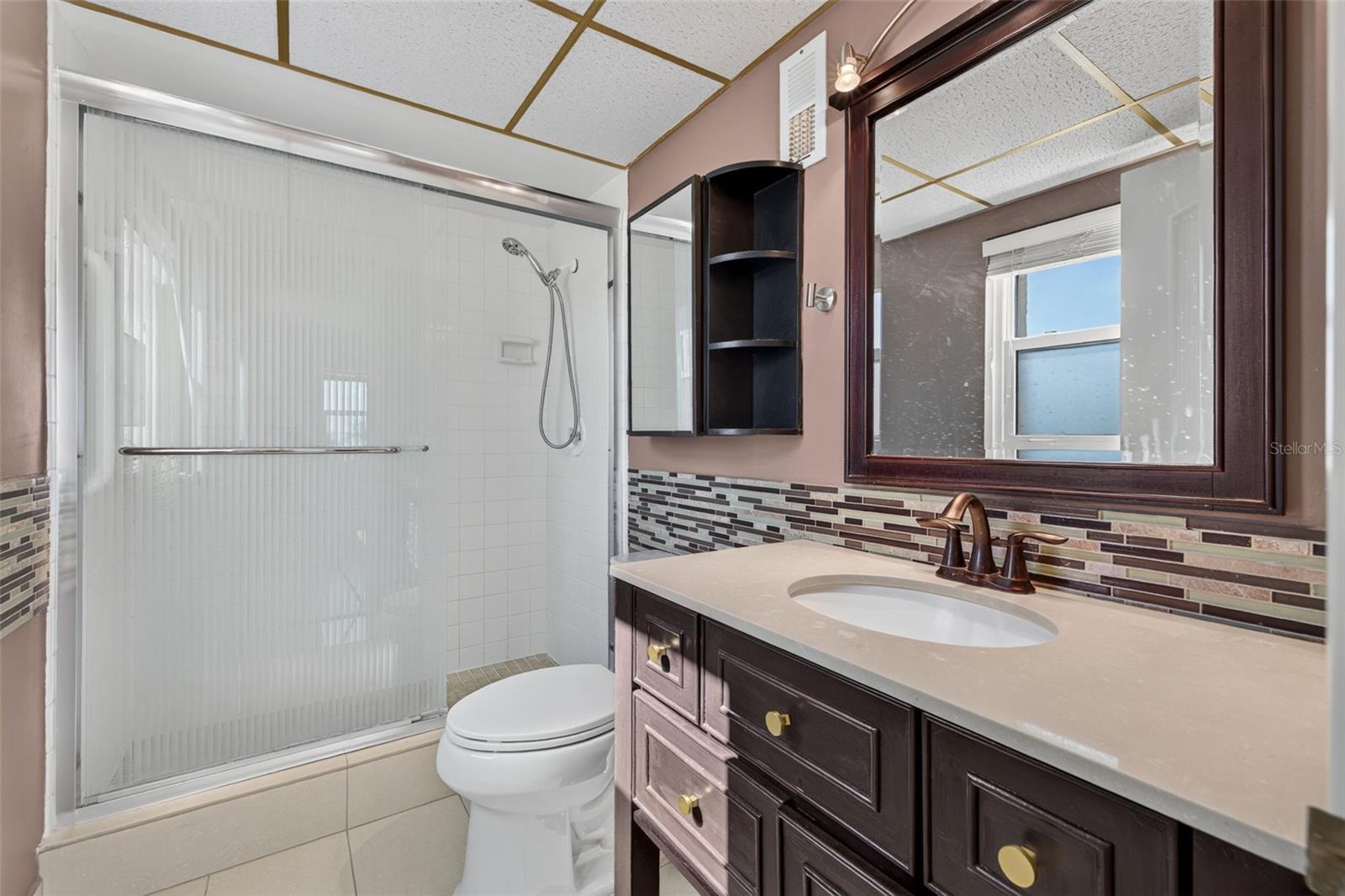 1120 N SHORE DR NE #502 — photo 11