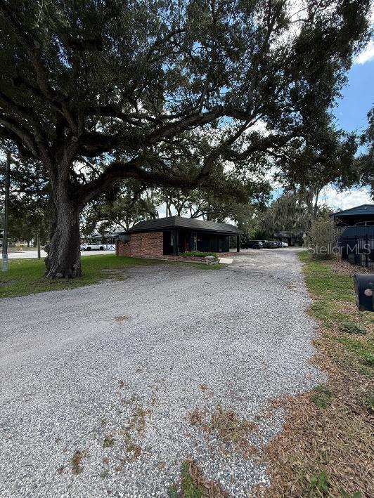 1223 W BRANDON BLVD — photo 3