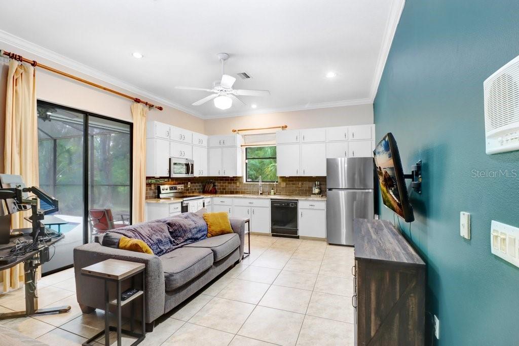 8705 CRESCENT FOREST BLVD — photo 41