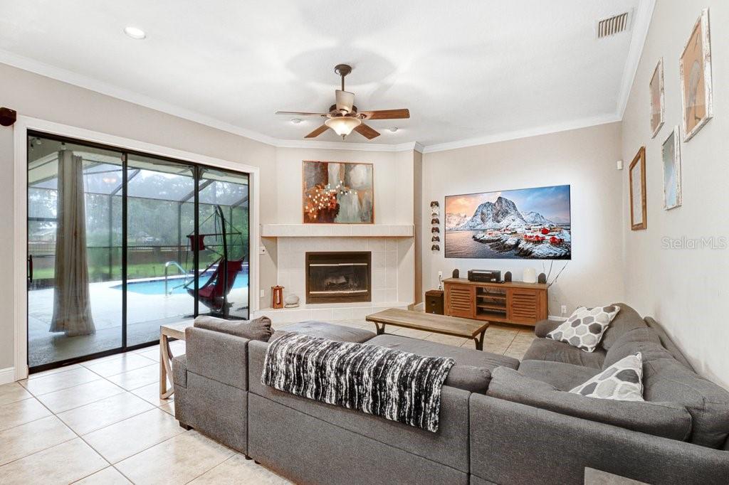 8705 CRESCENT FOREST BLVD — photo 30
